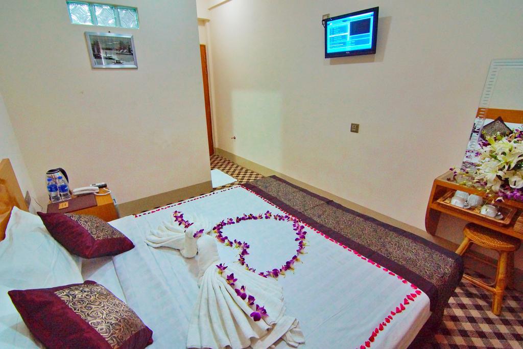 Hotel Victory Point มัณฑะเลย์ ห้อง รูปภาพ