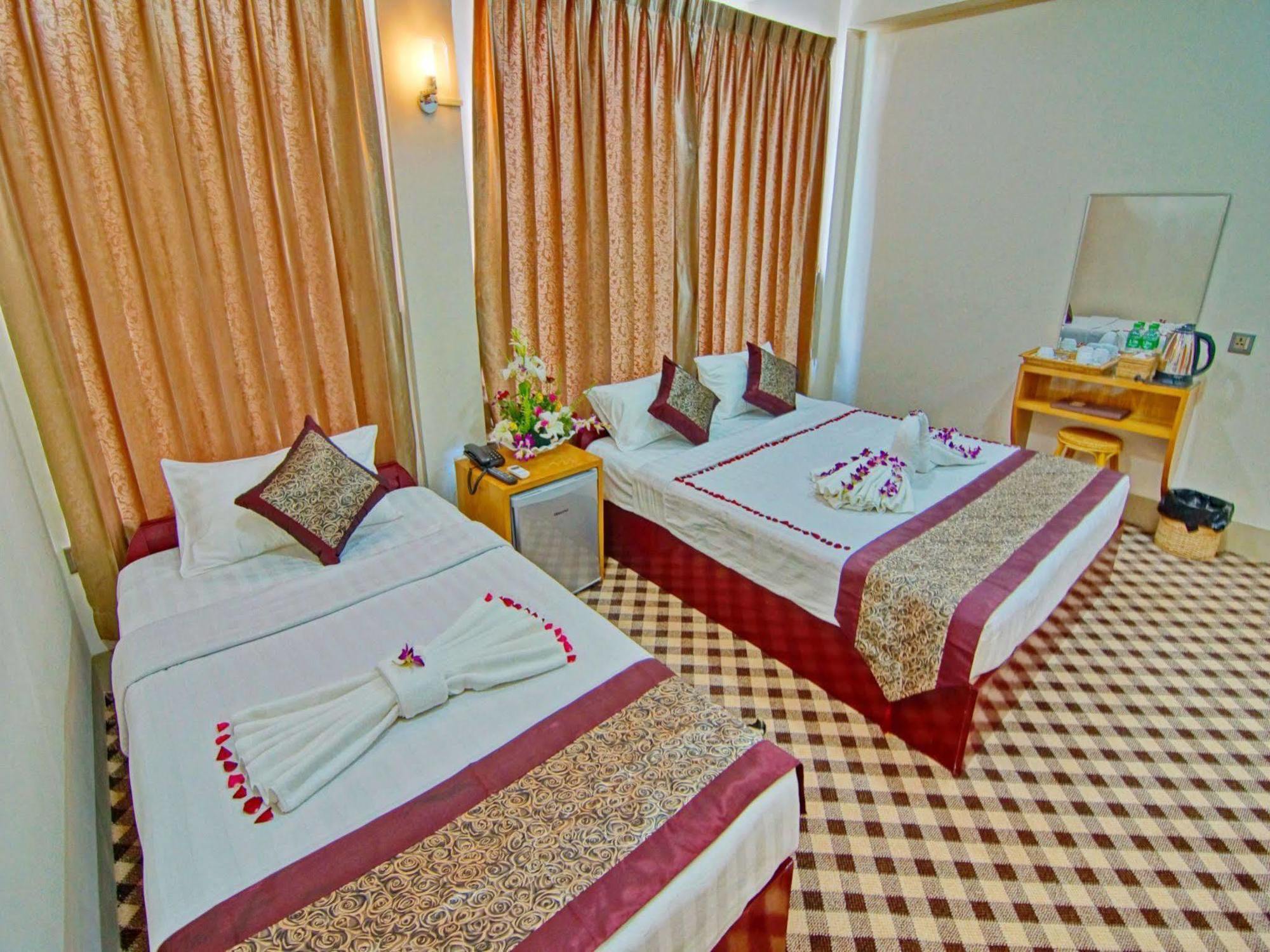 Hotel Victory Point มัณฑะเลย์ ภายนอก รูปภาพ