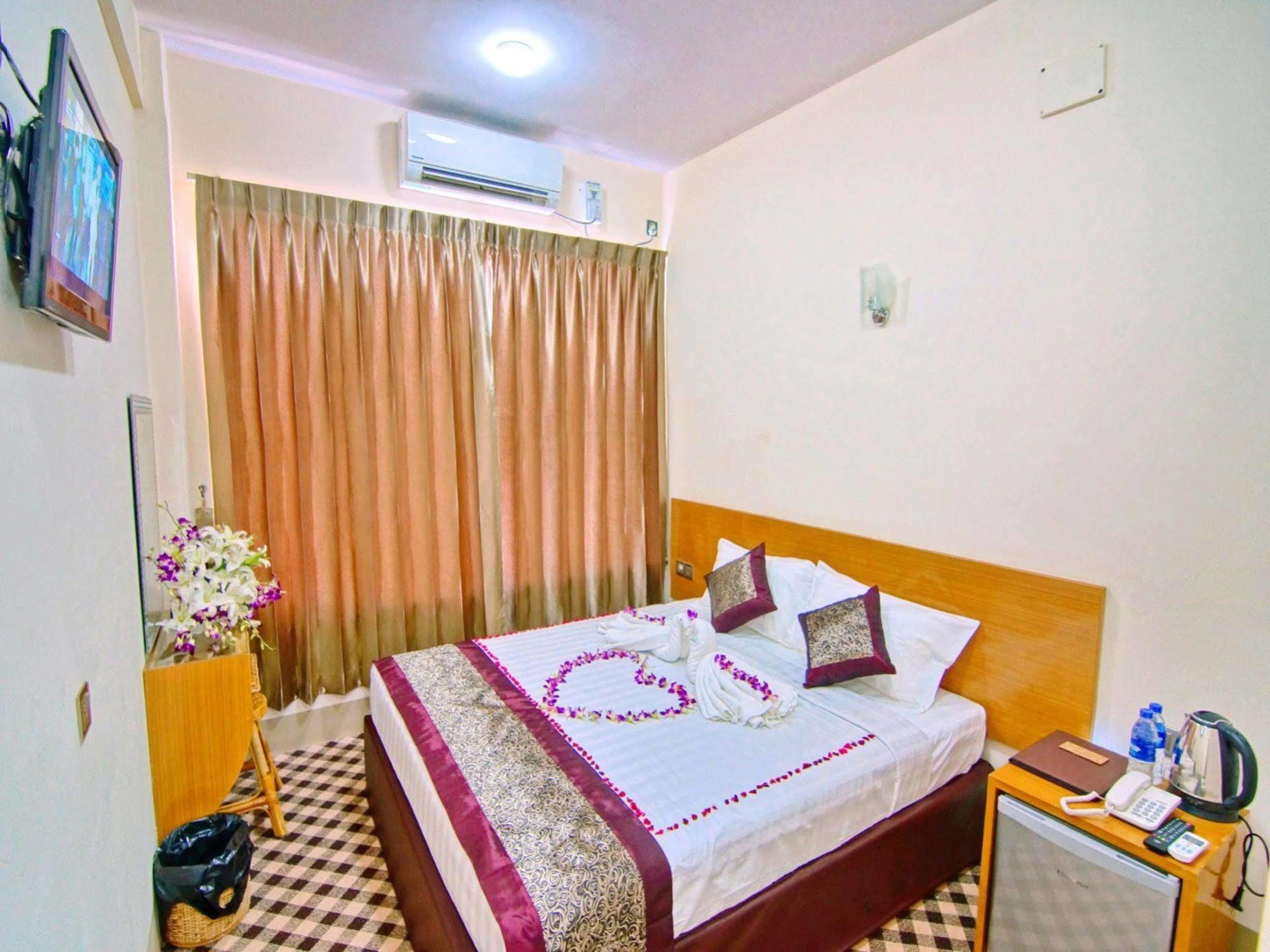 Hotel Victory Point มัณฑะเลย์ ภายนอก รูปภาพ