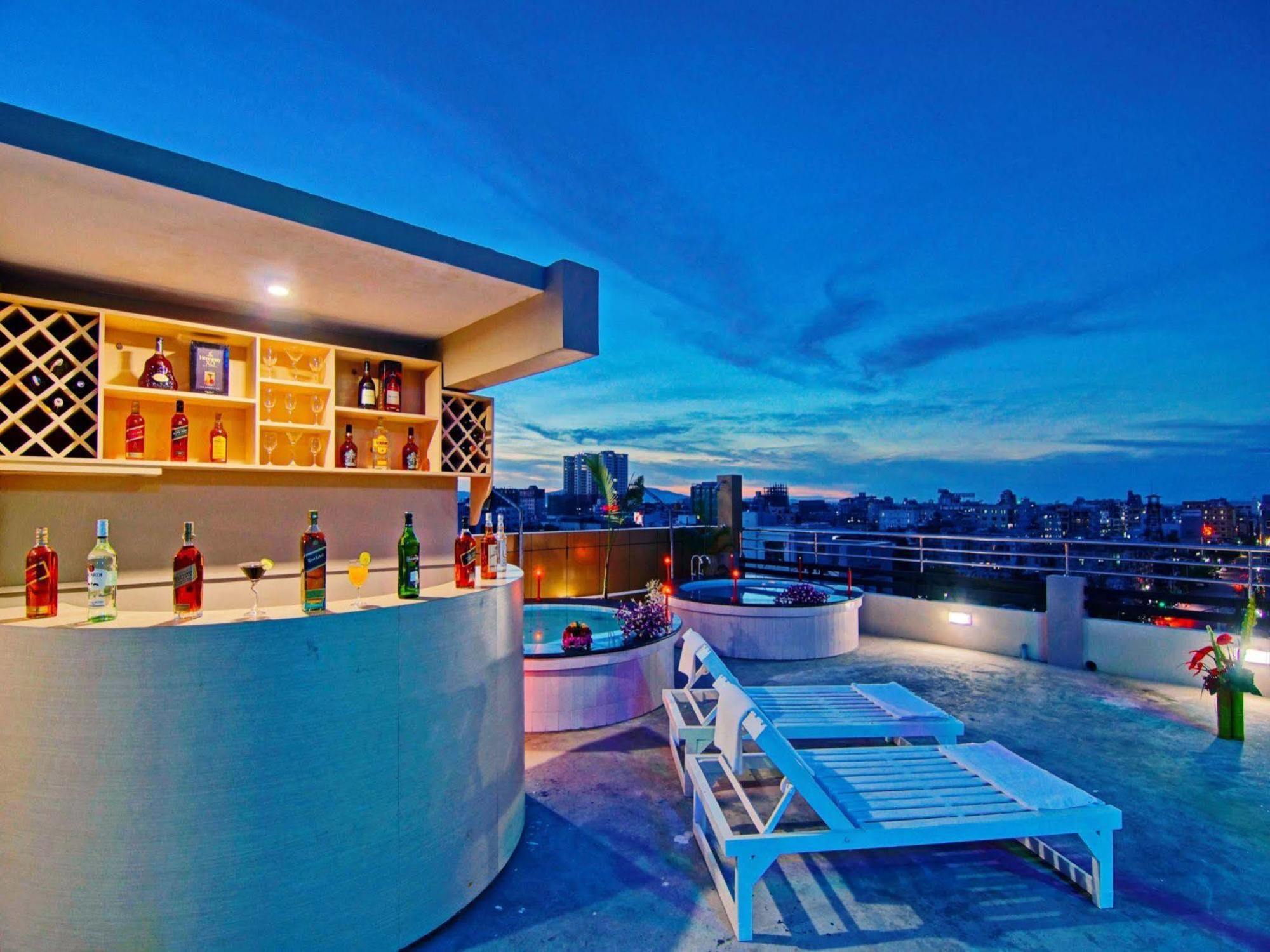 Hotel Victory Point มัณฑะเลย์ ภายนอก รูปภาพ